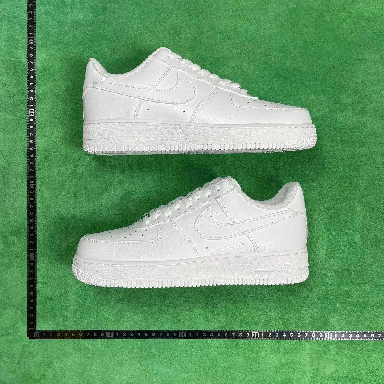 DC 1 to 1 pure white