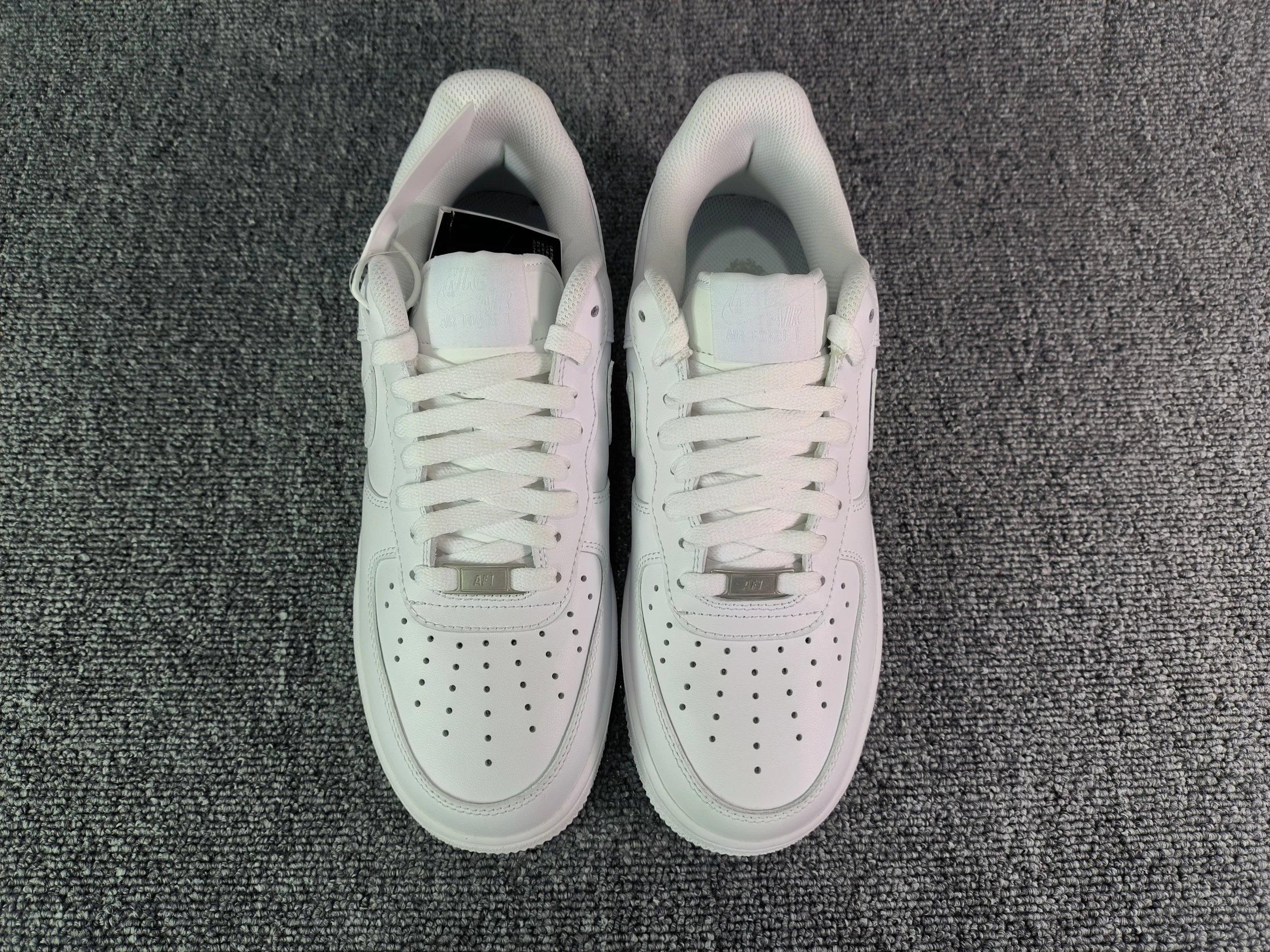 Sock giveaway event NK A*rF*rce1 Pure White Black 315122-111